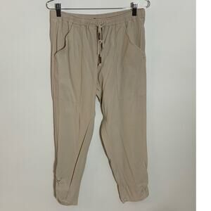 Natalie Busby Cream Cropped Pants